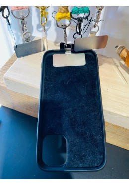 Collier de téléphone... 2